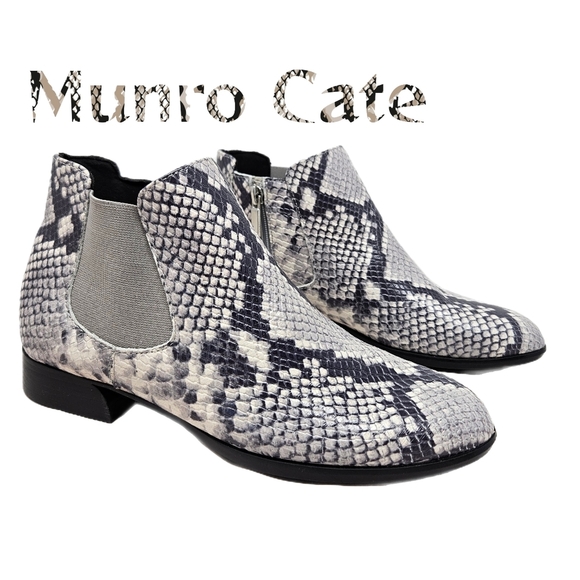 Munro Cate Womens Gray-Ivory Leather Snake Embossed Ankle Boots Sz 7M low Heel - Picture 1 of 11